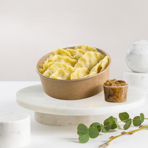 Pierogi ruskie z okrasą z cebuli