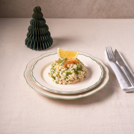 Sałatka orzo z łososiem 400 g