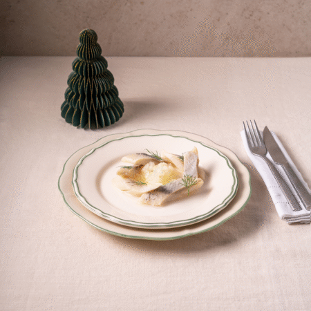 Śledzie z cebulką w oleju 400 g